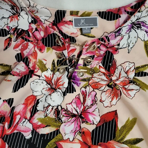 Floral Print Women's Top - Picture 5 of 7